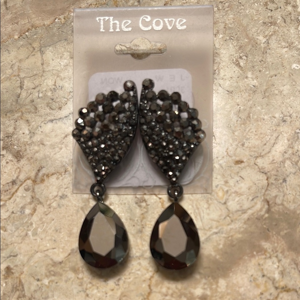 Elegant Black Beaded Drop Earrings